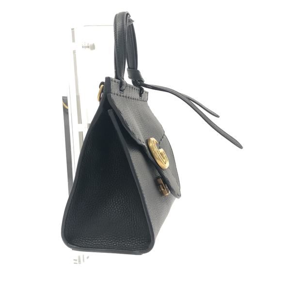 GUCCI GG Marmont Handbag - Picture 4 of 13